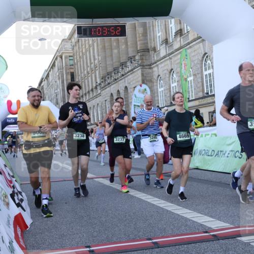 07.09.2025 - BARMER Alsterlauf Strokosch-Dieckow http://msf.ph/oto/8723097 07.09.2025 10:03:50 Ziel 2039, 2248, 2304, 2814, 2818, 3137, 3229, 3237, 3238, 3240, 4093, 4180, 4191, 4276, 4278, 4292, 4301, 4643, 4669, 4973, 5007, 5039, 5483, 5485, 5531, 5554, 5733, 6041, 8386 meine-sportfotos.de