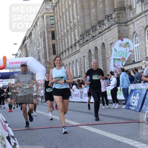 07.09.2025 - BARMER Alsterlauf Strokosch-Dieckow http://msf.ph/oto/8723118 07.09.2025 10:04:01 Ziel 2061, 2092, 2370, 2371, 2459, 2506, 3073, 3104, 3941, 3978, 4451, 5554, 5695, 5733, 5736, 5771, 5856, 6041, 6280, 8160, 8172, 8177, 8386 meine-sportfotos.de
