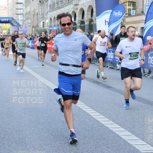 07.09.2025 - BARMER Alsterlauf Strokosch-Dieckow http://msf.ph/oto/8723123 07.09.2025 09:52:54 Ziel 2028, 2173, 2229, 2365, 2454, 2896, 3657, 4078, 4460, 4504, 4799, 4889, 5002, 5015, 5164, 5165, 5218, 5654, 5701, 5742, 5908, 5968, 8231, 8302 meine-sportfotos.de