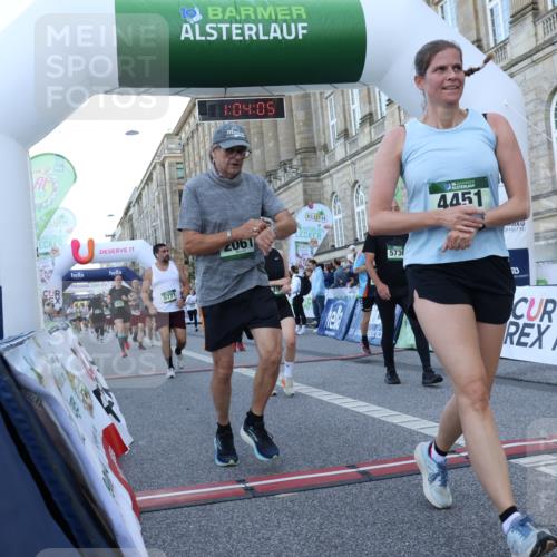 07.09.2025 - BARMER Alsterlauf Strokosch-Dieckow http://msf.ph/oto/8723124 07.09.2025 10:04:04 Ziel 2061, 2092, 2370, 2371, 2455, 2459, 2506, 3073, 3095, 3104, 3233, 3288, 3941, 3978, 4117, 4451, 5320, 5695, 5736, 5771, 8160, 8172, 8177, 8216 meine-sportfotos.de