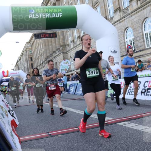 07.09.2025 - BARMER Alsterlauf Strokosch-Dieckow http://msf.ph/oto/8723140 07.09.2025 10:04:09 Ziel 2045, 2046, 2092, 2107, 2306, 2326, 2370, 2371, 2455, 2459, 2506, 3073, 3095, 3233, 3288, 3610, 3809, 3832, 3962, 3978, 4117, 4323, 4662, 5225, 5320, 5695, 5771, 5800, 6002, 6153, 8172, 8177, 8216 meine-sportfotos.de
