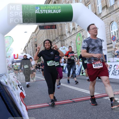 07.09.2025 - BARMER Alsterlauf Strokosch-Dieckow http://msf.ph/oto/8723147 07.09.2025 10:04:11 Ziel 2045, 2046, 2092, 2107, 2306, 2326, 2370, 2371, 2455, 2459, 2506, 3010, 3073, 3095, 3233, 3288, 3352, 3610, 3809, 3832, 3962, 3978, 4074, 4117, 4323, 4662, 4779, 4822, 4905, 5162, 5225, 5320, 5695, 5800, 6002, 6153, 6279, 8172, 8216 meine-sportfotos.de