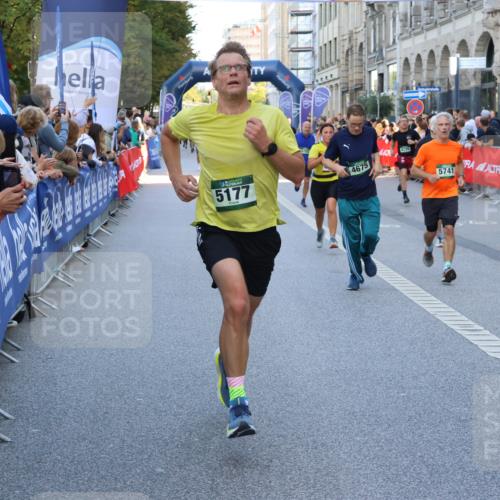 07.09.2025 - BARMER Alsterlauf Strokosch-Dieckow http://msf.ph/oto/8723162 07.09.2025 09:52:48 Ziel 2146, 2494, 2501, 2896, 3657, 4460, 4504, 4799, 5015, 5164, 5165, 5654, 5869, 5908, 5968, 8231, 8302 meine-sportfotos.de