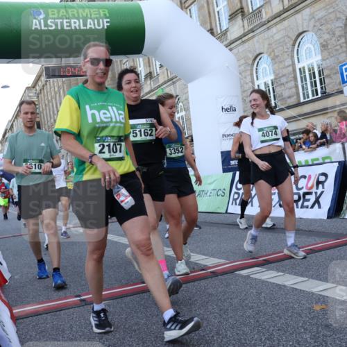 07.09.2025 - BARMER Alsterlauf Strokosch-Dieckow http://msf.ph/oto/8723171 07.09.2025 10:04:19 Ziel 2045, 2046, 2107, 2130, 2644, 2652, 3010, 3272, 3310, 3311, 3352, 3519, 3610, 3719, 4074, 4323, 4333, 4779, 4822, 4868, 4905, 5162, 5303, 5371, 5689, 5800, 5938, 6002, 6123, 6153, 6279 meine-sportfotos.de
