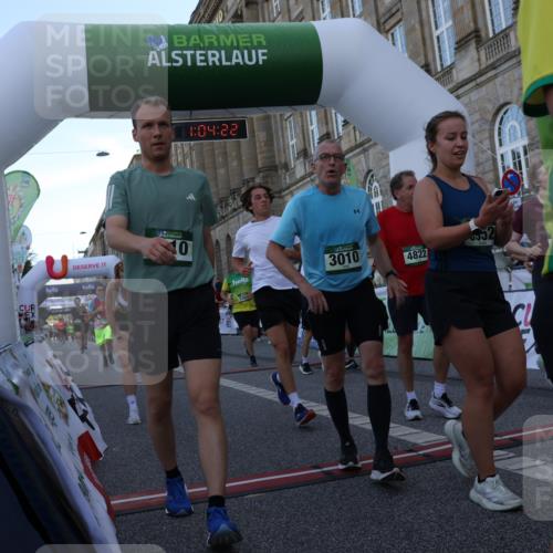07.09.2025 - BARMER Alsterlauf Strokosch-Dieckow http://msf.ph/oto/8723172 07.09.2025 10:04:20 Ziel 2045, 2046, 2107, 2130, 2644, 2652, 3010, 3272, 3310, 3311, 3352, 3519, 3610, 3719, 4074, 4323, 4333, 4779, 4822, 4868, 4905, 5162, 5303, 5371, 5689, 5938, 6002, 6123, 6153, 6279 meine-sportfotos.de