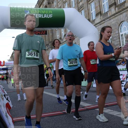 07.09.2025 - BARMER Alsterlauf Strokosch-Dieckow http://msf.ph/oto/8723174 07.09.2025 10:04:20 Ziel 2045, 2046, 2107, 2130, 2644, 2652, 3010, 3272, 3310, 3311, 3352, 3519, 3610, 3719, 4074, 4323, 4333, 4779, 4822, 4868, 4905, 5162, 5303, 5371, 5689, 5938, 6002, 6123, 6153, 6279 meine-sportfotos.de