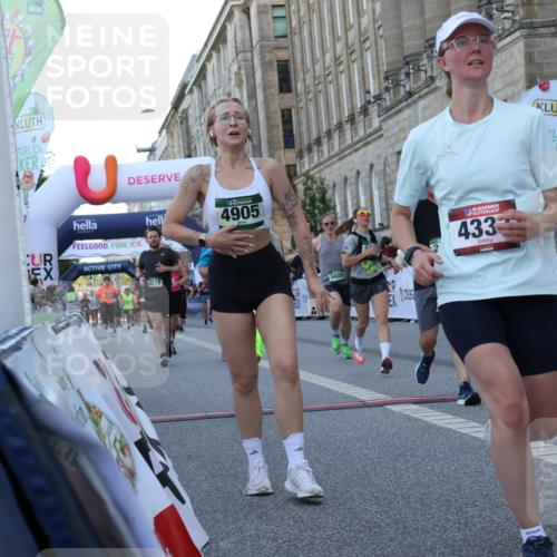 07.09.2025 - BARMER Alsterlauf Strokosch-Dieckow http://msf.ph/oto/8723175 07.09.2025 10:04:22 Ziel 2130, 2644, 2652, 2709, 3010, 3272, 3310, 3311, 3352, 3519, 3719, 4074, 4333, 4779, 4822, 4868, 4905, 5162, 5303, 5371, 5689, 5938, 6123, 6279 meine-sportfotos.de