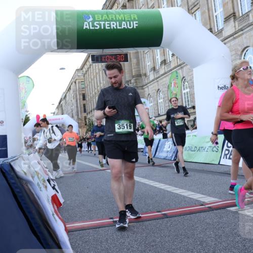 07.09.2025 - BARMER Alsterlauf Strokosch-Dieckow http://msf.ph/oto/8723192 07.09.2025 10:04:29 Ziel 2271, 2364, 2652, 2702, 2709, 3519, 3745, 3918, 3946, 5479, 5497, 5645, 5689, 5938, 6123, 6205, 8041, 8306 meine-sportfotos.de