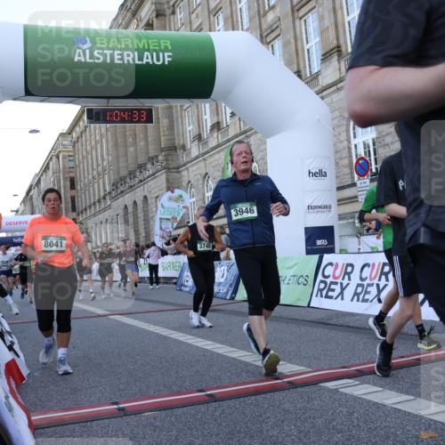 07.09.2025 - BARMER Alsterlauf Strokosch-Dieckow http://msf.ph/oto/8723194 07.09.2025 10:04:31 Ziel 2259, 2271, 2364, 2620, 2702, 2709, 3006, 3745, 3918, 3946, 4461, 5479, 5497, 5645, 5753, 6123, 6205, 8041, 8183, 8213, 8301, 8306 meine-sportfotos.de
