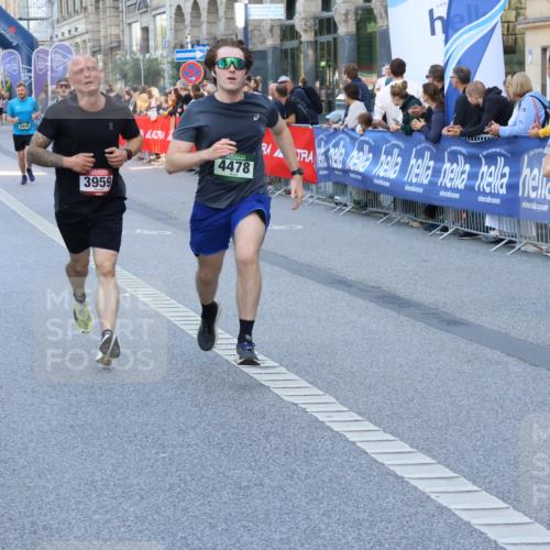 07.09.2025 - BARMER Alsterlauf Strokosch-Dieckow http://msf.ph/oto/8723198 07.09.2025 09:52:37 Ziel 2146, 2494, 2501, 2562, 2894, 3599, 4257, 4546, 4604, 4739, 4740, 4799, 4882, 5020, 5156, 5205, 5869, 5908, 6218, 6222, 8096, 8267 meine-sportfotos.de