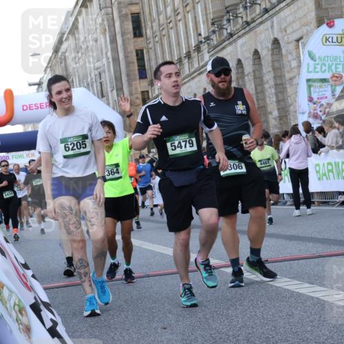 07.09.2025 - BARMER Alsterlauf Strokosch-Dieckow http://msf.ph/oto/8723200 07.09.2025 10:04:34 Ziel 2259, 2271, 2364, 2511, 2620, 2702, 2709, 2956, 3006, 3436, 3745, 3918, 3946, 4461, 5479, 5497, 5645, 5753, 5984, 6205, 8041, 8183, 8213, 8301, 8306, 8434 meine-sportfotos.de