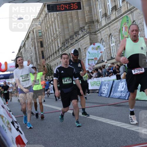 07.09.2025 - BARMER Alsterlauf Strokosch-Dieckow http://msf.ph/oto/8723201 07.09.2025 10:04:35 Ziel 2259, 2271, 2364, 2511, 2620, 2702, 2956, 3006, 3436, 3745, 3918, 3946, 4461, 5479, 5497, 5645, 5753, 5984, 6205, 8041, 8183, 8213, 8301, 8306, 8434 meine-sportfotos.de
