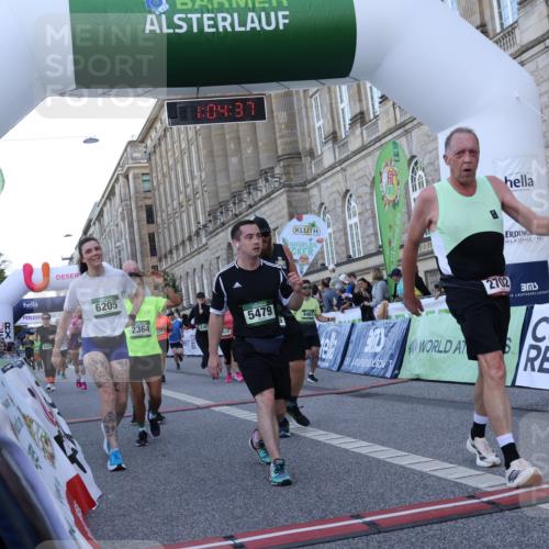 07.09.2025 - BARMER Alsterlauf Strokosch-Dieckow http://msf.ph/oto/8723203 07.09.2025 10:04:35 Ziel 2259, 2271, 2364, 2511, 2620, 2702, 2956, 3006, 3436, 3745, 3918, 3946, 4461, 5479, 5497, 5645, 5753, 5984, 6205, 8041, 8183, 8213, 8301, 8306, 8434 meine-sportfotos.de