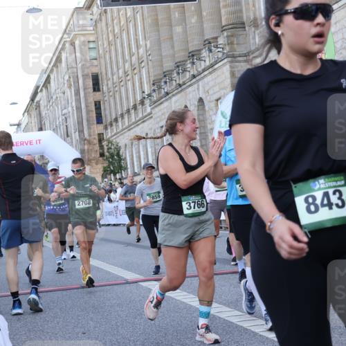 07.09.2025 - BARMER Alsterlauf Strokosch-Dieckow http://msf.ph/oto/8723217 07.09.2025 10:04:44 Ziel 2477, 2511, 2708, 2859, 2956, 2986, 3027, 3281, 3420, 3423, 3436, 3764, 3765, 3766, 4392, 4876, 4877, 5236, 5659, 5923, 5984, 6005, 6007, 6031, 6296, 8166, 8359, 8434, 8443 meine-sportfotos.de