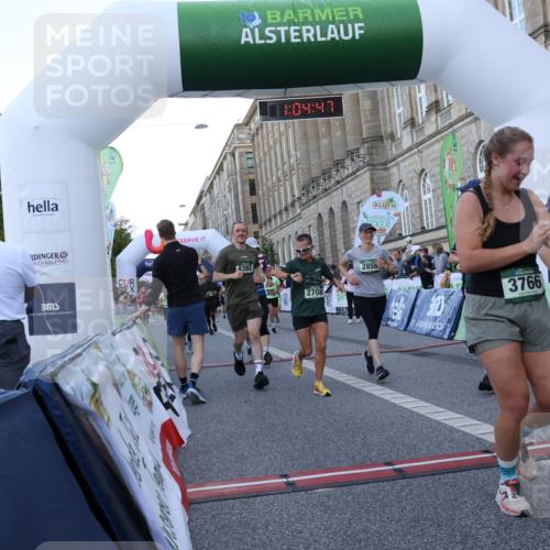 07.09.2025 - BARMER Alsterlauf Strokosch-Dieckow http://msf.ph/oto/8723220 07.09.2025 10:04:45 Ziel 2103, 2477, 2708, 2859, 2956, 2986, 3027, 3281, 3420, 3423, 3436, 3764, 3765, 3766, 4392, 4876, 4877, 5111, 5112, 5236, 5659, 5923, 5984, 6005, 6007, 6031, 6115, 6296, 8166, 8359, 8443 meine-sportfotos.de