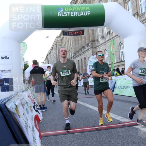 07.09.2025 - BARMER Alsterlauf Strokosch-Dieckow http://msf.ph/oto/8723223 07.09.2025 10:04:46 Ziel 2103, 2477, 2700, 2701, 2708, 2859, 2956, 2986, 3027, 3281, 3420, 3423, 3436, 3764, 3765, 3766, 4392, 4766, 4876, 4877, 5111, 5112, 5236, 5659, 5923, 6005, 6007, 6031, 6115, 6296, 8166, 8359, 8443 meine-sportfotos.de