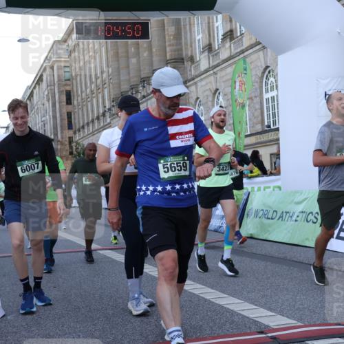 07.09.2025 - BARMER Alsterlauf Strokosch-Dieckow http://msf.ph/oto/8723227 07.09.2025 10:04:49 Ziel 2103, 2112, 2118, 2477, 2700, 2701, 2708, 2859, 2986, 3027, 3281, 3420, 3423, 4392, 4766, 4876, 4877, 5111, 5112, 5236, 5659, 5923, 6005, 6007, 6115, 6296, 8027, 8166, 8179, 8180, 8288, 8359, 8443 meine-sportfotos.de