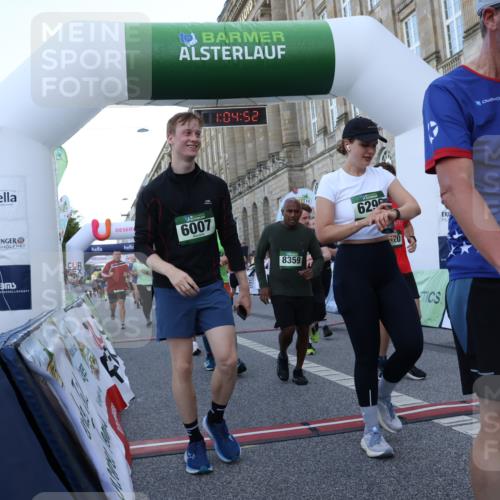 07.09.2025 - BARMER Alsterlauf Strokosch-Dieckow http://msf.ph/oto/8723230 07.09.2025 10:04:50 Ziel 2103, 2112, 2118, 2477, 2600, 2700, 2701, 2859, 2986, 3027, 3281, 3420, 3423, 4392, 4766, 4876, 4877, 5111, 5112, 5236, 5618, 5659, 5923, 6115, 6296, 8027, 8166, 8179, 8180, 8288, 8359, 8443 meine-sportfotos.de