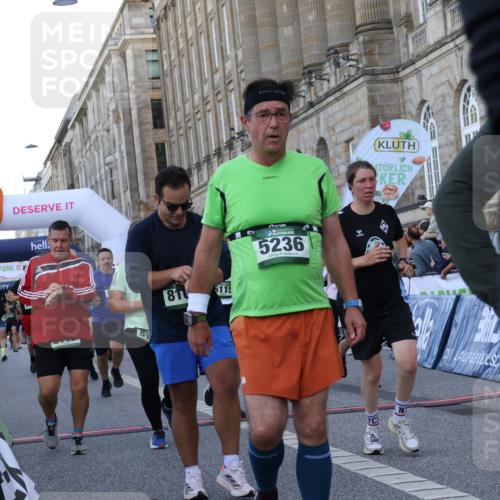 07.09.2025 - BARMER Alsterlauf Strokosch-Dieckow http://msf.ph/oto/8723233 07.09.2025 10:04:51 Ziel 2103, 2112, 2118, 2477, 2600, 2700, 2701, 3027, 3281, 3420, 3423, 4697, 4766, 4876, 4877, 5111, 5112, 5236, 5618, 5659, 6115, 6259, 6296, 8027, 8166, 8179, 8180, 8288, 8359, 8443 meine-sportfotos.de