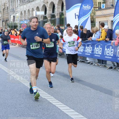 07.09.2025 - BARMER Alsterlauf Strokosch-Dieckow http://msf.ph/oto/8723253 07.09.2025 09:52:35 Ziel 2146, 2494, 2501, 2562, 2894, 3599, 4257, 4546, 4604, 4739, 4740, 4799, 4882, 5020, 5156, 5205, 5869, 5908, 6218, 6222, 8096, 8267 meine-sportfotos.de