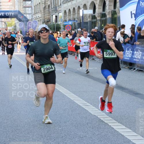 07.09.2025 - BARMER Alsterlauf Strokosch-Dieckow http://msf.ph/oto/8723273 07.09.2025 09:52:33 Ziel 2146, 2494, 2501, 2562, 2894, 3599, 4257, 4546, 4604, 4739, 4740, 4882, 5020, 5156, 5205, 5702, 5869, 6169, 6218, 6222, 8096, 8267 meine-sportfotos.de
