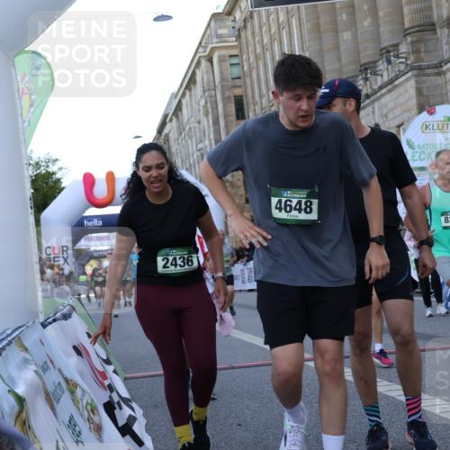 07.09.2025 - BARMER Alsterlauf Strokosch-Dieckow http://msf.ph/oto/8723296 07.09.2025 10:05:16 Ziel 2021, 2280, 2436, 2515, 2551, 2945, 3850, 3954, 4251, 4648, 4929, 5407, 5577, 5578, 6336, 8019, 8206, 8243 meine-sportfotos.de