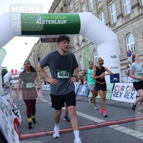 07.09.2025 - BARMER Alsterlauf Strokosch-Dieckow http://msf.ph/oto/8723299 07.09.2025 10:05:17 Ziel 2021, 2280, 2436, 2515, 2551, 2945, 3850, 3954, 4251, 4648, 4929, 5407, 5577, 5578, 6336, 8019, 8206, 8243 meine-sportfotos.de