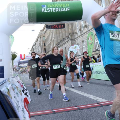 07.09.2025 - BARMER Alsterlauf Strokosch-Dieckow http://msf.ph/oto/8723319 07.09.2025 10:05:29 Ziel 2120, 2169, 2682, 2975, 3245, 3507, 3624, 3815, 3822, 4513, 4517, 4717, 4817, 5137, 5408, 5559, 5815, 5855, 5998, 6019, 6022, 6117, 8444, 8457 meine-sportfotos.de