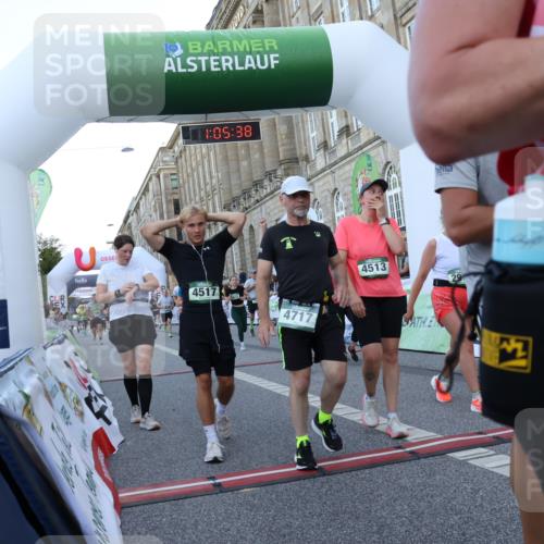 07.09.2025 - BARMER Alsterlauf Strokosch-Dieckow http://msf.ph/oto/8723331 07.09.2025 10:05:36 Ziel 2120, 2504, 2682, 2975, 3187, 3527, 3594, 3671, 3815, 3822, 3870, 4440, 4513, 4517, 4717, 4932, 5137, 5299, 5408, 5719, 6022, 6117 meine-sportfotos.de