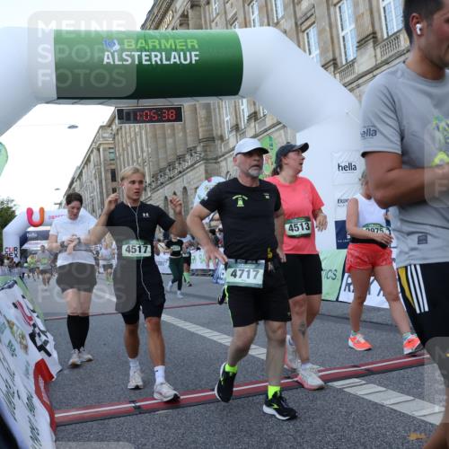07.09.2025 - BARMER Alsterlauf Strokosch-Dieckow http://msf.ph/oto/8723333 07.09.2025 10:05:36 Ziel 2120, 2504, 2682, 2975, 3187, 3527, 3594, 3671, 3815, 3822, 3870, 4440, 4513, 4517, 4717, 4932, 5137, 5299, 5408, 5719, 6022, 6117 meine-sportfotos.de