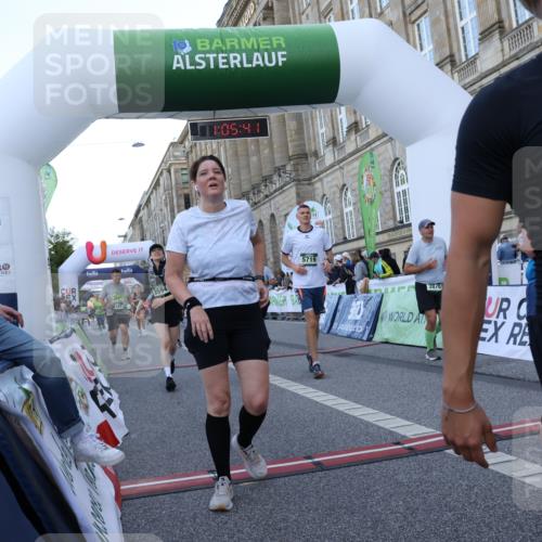 07.09.2025 - BARMER Alsterlauf Strokosch-Dieckow http://msf.ph/oto/8723339 07.09.2025 10:05:40 Ziel 2359, 2504, 2682, 2753, 2768, 3187, 3527, 3594, 3671, 3870, 4035, 4440, 4642, 4932, 5137, 5299, 5408, 5719, 5937, 6022, 6213 meine-sportfotos.de