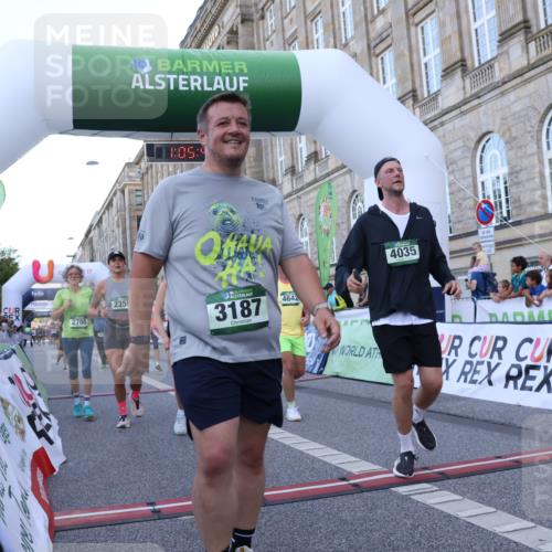 07.09.2025 - BARMER Alsterlauf Strokosch-Dieckow http://msf.ph/oto/8723351 07.09.2025 10:05:45 Ziel 2030, 2359, 2504, 2753, 2768, 3114, 3187, 3671, 3870, 4035, 4440, 4642, 4923, 5299, 5346, 5937, 6213, 8056, 8346 meine-sportfotos.de