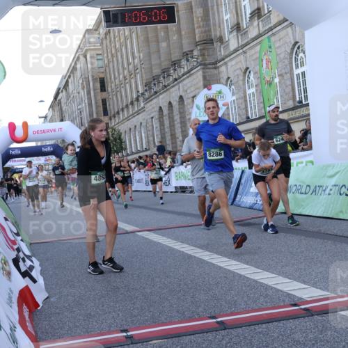 07.09.2025 - BARMER Alsterlauf Strokosch-Dieckow http://msf.ph/oto/8723394 07.09.2025 10:06:04 Ziel 2102, 2163, 2481, 3279, 3532, 3645, 3930, 4028, 4371, 4400, 4777, 4783, 4862, 5229, 5424, 5473, 5588, 5627, 6148, 6241, 6245, 8286, 8384 meine-sportfotos.de