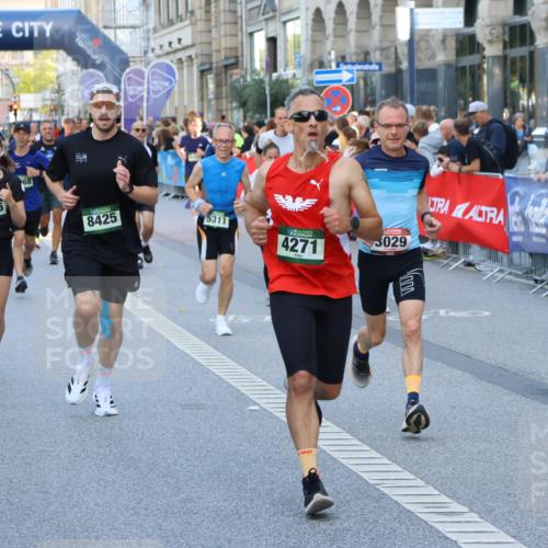 07.09.2025 - BARMER Alsterlauf Strokosch-Dieckow http://msf.ph/oto/8723395 07.09.2025 09:52:10 Ziel 2084, 2310, 2904, 3959, 4195, 4327, 4478, 4675, 4848, 4880, 4983, 5005, 5177, 5453, 5456, 5543, 5585, 5945, 5947, 5948, 5972, 5982, 5997, 6017, 6341, 8254, 8273, 8372 meine-sportfotos.de
