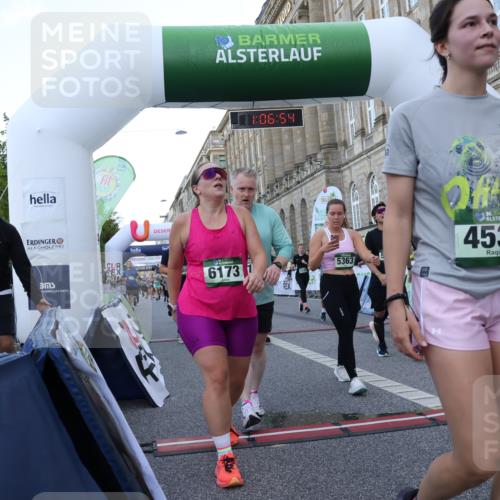 07.09.2025 - BARMER Alsterlauf Strokosch-Dieckow http://msf.ph/oto/8723453 07.09.2025 10:06:52 Ziel 2237, 2254, 2277, 2344, 2523, 3157, 3212, 3321, 3345, 3439, 3490, 4205, 4272, 4455, 4525, 4591, 5217, 5240, 5348, 5363, 6045, 6085, 6149, 6173, 6231, 6299, 6302, 8076, 8152 meine-sportfotos.de