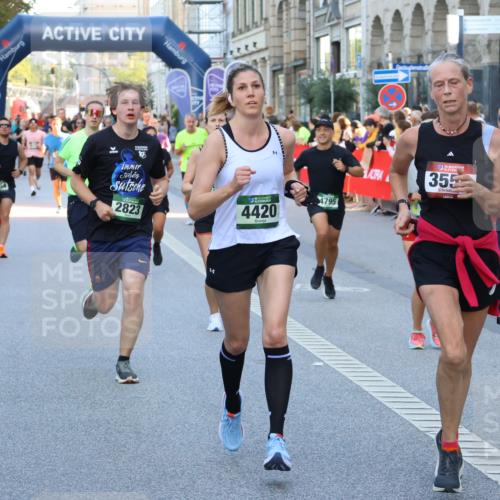 07.09.2025 - BARMER Alsterlauf Strokosch-Dieckow http://msf.ph/oto/8723461 07.09.2025 09:51:56 Ziel 2010, 2040, 2398, 2508, 2549, 2565, 2839, 2904, 3959, 4015, 4103, 4158, 4195, 4439, 4488, 4514, 4746, 4880, 5005, 5456, 5585, 5619, 5648, 6288, 8089, 8118, 8273, 8290, 8305, 8360, 8425 meine-sportfotos.de