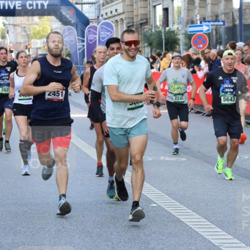 07.09.2025 - BARMER Alsterlauf Strokosch-Dieckow http://msf.ph/oto/8723494 07.09.2025 09:51:53 Ziel 2010, 2040, 2398, 2508, 2549, 2565, 2839, 3029, 3068, 3069, 4015, 4103, 4158, 4439, 4453, 4488, 4514, 4746, 4880, 5005, 5311, 5420, 5456, 5575, 5585, 5619, 5648, 6288, 8089, 8118, 8273, 8290, 8305, 8360, 8425 meine-sportfotos.de