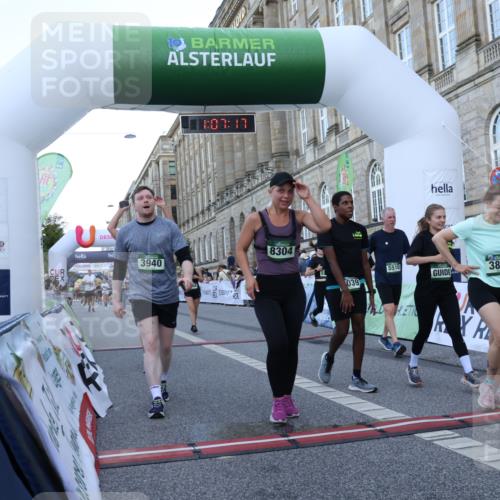 07.09.2025 - BARMER Alsterlauf Strokosch-Dieckow http://msf.ph/oto/8723512 07.09.2025 10:07:15 Ziel 2244, 2668, 3427, 3655, 3739, 3804, 3810, 3940, 3957, 3958, 4502, 4711, 4854, 5510, 5646, 5833, 6039, 8304, 8348 meine-sportfotos.de