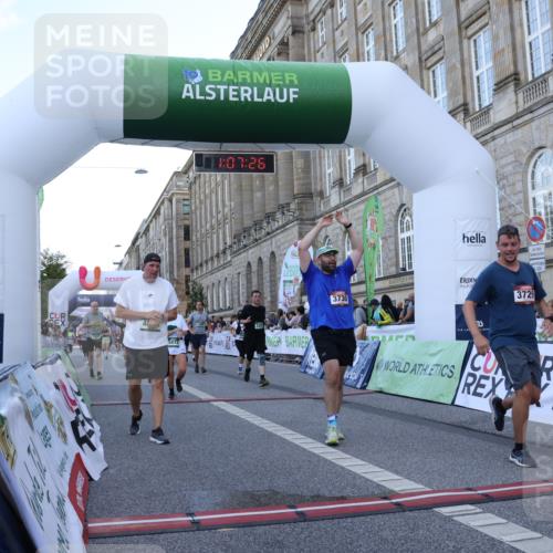 07.09.2025 - BARMER Alsterlauf Strokosch-Dieckow http://msf.ph/oto/8723528 07.09.2025 10:07:24 Ziel 2994, 3391, 3427, 3729, 3730, 3998, 4089, 4090, 4466, 4503, 4711, 4854, 4934, 5198, 5200, 5333, 5833, 6268, 6278, 8157 meine-sportfotos.de