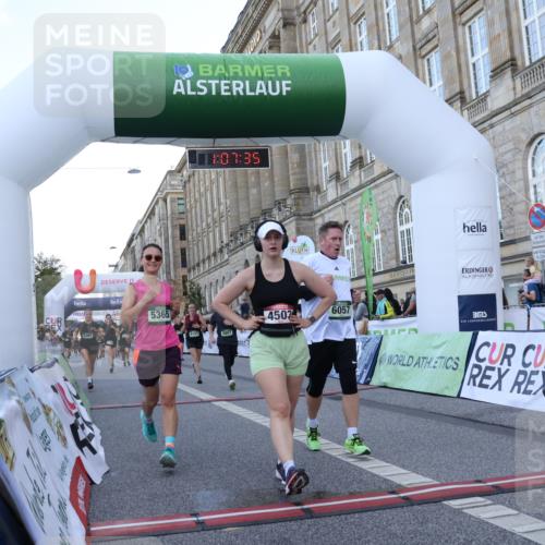 07.09.2025 - BARMER Alsterlauf Strokosch-Dieckow http://msf.ph/oto/8723545 07.09.2025 10:07:33 Ziel 2260, 2767, 3319, 3807, 3998, 4153, 4503, 4934, 5198, 5200, 5292, 5361, 5364, 5365, 6057, 6063, 6268, 6278, 8157, 8363 meine-sportfotos.de
