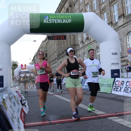 07.09.2025 - BARMER Alsterlauf Strokosch-Dieckow http://msf.ph/oto/8723547 07.09.2025 10:07:34 Ziel 2260, 2767, 3319, 3807, 3878, 3998, 4153, 4503, 4934, 5113, 5198, 5200, 5292, 5361, 5364, 5365, 6057, 6063, 6268, 6278, 8157, 8363 meine-sportfotos.de