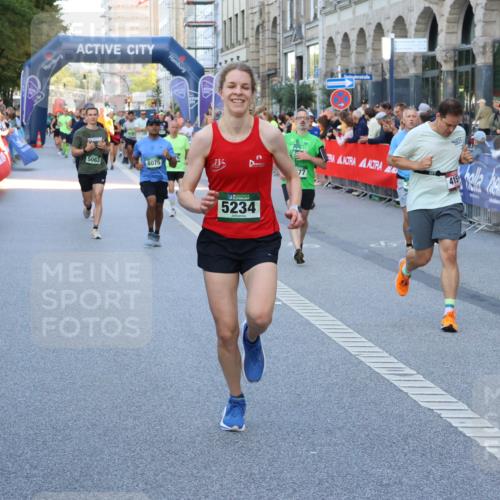 07.09.2025 - BARMER Alsterlauf Strokosch-Dieckow http://msf.ph/oto/8723560 07.09.2025 09:51:42 Ziel 2010, 2040, 2174, 2398, 2508, 2545, 2549, 2776, 3029, 3068, 3069, 3071, 3099, 3363, 3823, 3981, 4015, 4103, 4271, 4453, 4514, 4613, 4746, 4795, 5311, 5420, 5575, 5619, 5648, 6142, 6254, 6288, 8290, 8305, 8425 meine-sportfotos.de