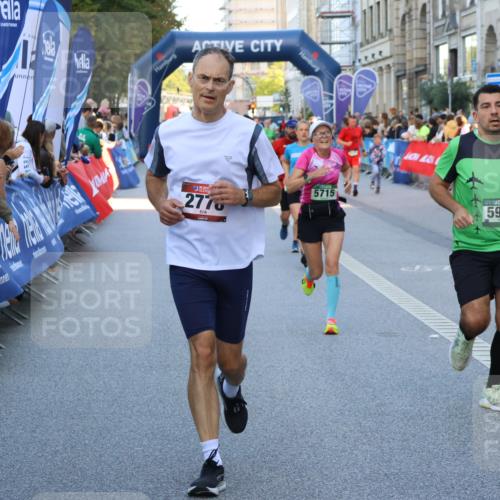 07.09.2025 - BARMER Alsterlauf Strokosch-Dieckow http://msf.ph/oto/8723586 07.09.2025 09:51:32 Ziel 2165, 2174, 2242, 2451, 2545, 2776, 2823, 2879, 3071, 3099, 3363, 3556, 3601, 3750, 3823, 3981, 4271, 4420, 4613, 4795, 4979, 5326, 5643, 5853, 5884, 5886, 5940, 5969, 6142, 6254 meine-sportfotos.de