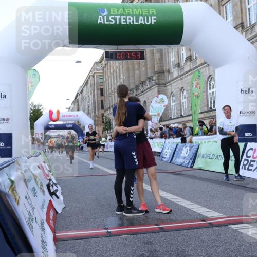 07.09.2025 - BARMER Alsterlauf Strokosch-Dieckow http://msf.ph/oto/8723591 07.09.2025 10:07:52 Ziel 2109, 2110, 2218, 2520, 2637, 2939, 3108, 3109, 3196, 3343, 3782, 3820, 4063, 4309, 4859, 4957, 5060, 5932, 6061 meine-sportfotos.de