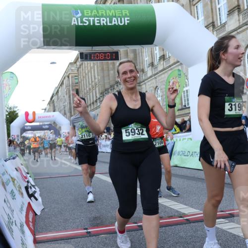 07.09.2025 - BARMER Alsterlauf Strokosch-Dieckow http://msf.ph/oto/8723601 07.09.2025 10:07:59 Ziel 2109, 2110, 2233, 2353, 2520, 2637, 2662, 2755, 2893, 2939, 3265, 3782, 3820, 3864, 4110, 4309, 5173, 5399, 5524, 5593, 5932, 5939, 8282 meine-sportfotos.de