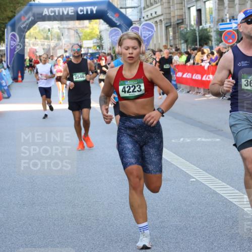 07.09.2025 - BARMER Alsterlauf Strokosch-Dieckow http://msf.ph/oto/8723659 07.09.2025 09:51:24 Ziel 2165, 2174, 2242, 2451, 2681, 2823, 2879, 3099, 3247, 3556, 3601, 3750, 4157, 4420, 4795, 4979, 5063, 5125, 5234, 5326, 5376, 5643, 5807, 5853, 5884, 5886, 5940, 5969, 6254, 8075, 8477 meine-sportfotos.de