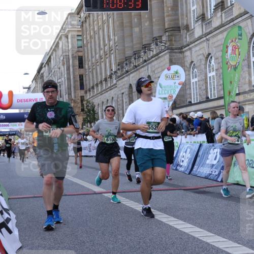 07.09.2025 - BARMER Alsterlauf Strokosch-Dieckow http://msf.ph/oto/8723668 07.09.2025 10:08:31 Ziel 2465, 3134, 3244, 3473, 3493, 3740, 3797, 3844, 4256, 5140, 5190, 5520, 5986, 6099, 6100, 6167, 8345 meine-sportfotos.de
