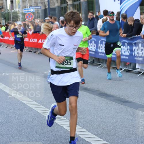 07.09.2025 - BARMER Alsterlauf Strokosch-Dieckow http://msf.ph/oto/8723684 07.09.2025 09:51:21 Ziel 2165, 2242, 2451, 2681, 2823, 2879, 3247, 3556, 3601, 3750, 4157, 4420, 4979, 5063, 5125, 5234, 5326, 5376, 5643, 5807, 5853, 5884, 5886, 5940, 5969, 8075, 8200, 8477 meine-sportfotos.de