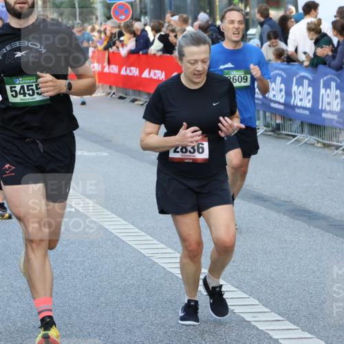 07.09.2025 - BARMER Alsterlauf Strokosch-Dieckow http://msf.ph/oto/8723707 07.09.2025 09:51:16 Ziel 2165, 2416, 2681, 2879, 3247, 3556, 4157, 4173, 4420, 5063, 5125, 5179, 5234, 5326, 5376, 5643, 5710, 5807, 5884, 8075, 8200, 8292, 8477 meine-sportfotos.de