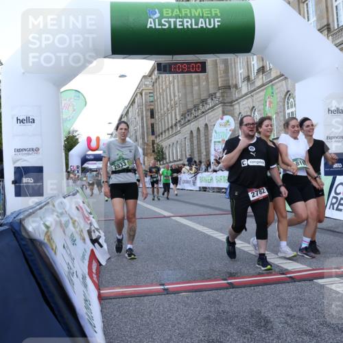07.09.2025 - BARMER Alsterlauf Strokosch-Dieckow http://msf.ph/oto/8723732 07.09.2025 10:08:58 Ziel 2782, 2828, 2933, 3285, 3408, 3550, 3902, 4217, 4332, 4506, 4778, 5287, 5310, 5336, 6109, 6179, 8169, 8171, 8253 meine-sportfotos.de